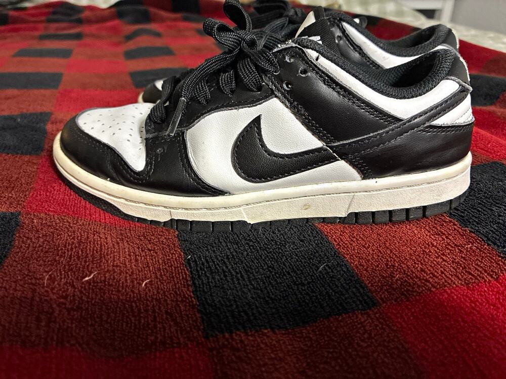 Nike Dunk Low Black/White Leather Colorblock Unisex Kids US 5 DD1503-101 Panda